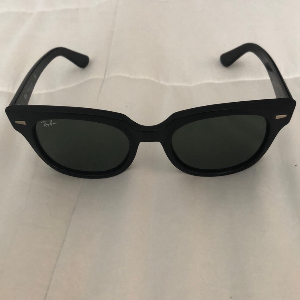 Ray Ban Meteor Sunglasses